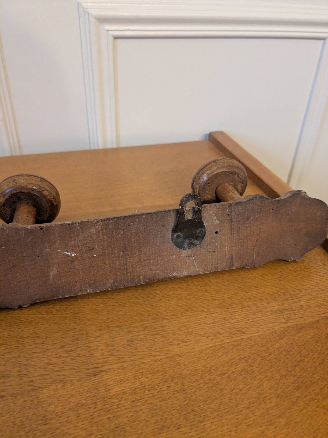 Wall-mounted coat rack