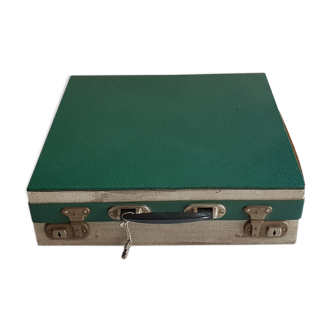 Vintage vinyl storage briefcase