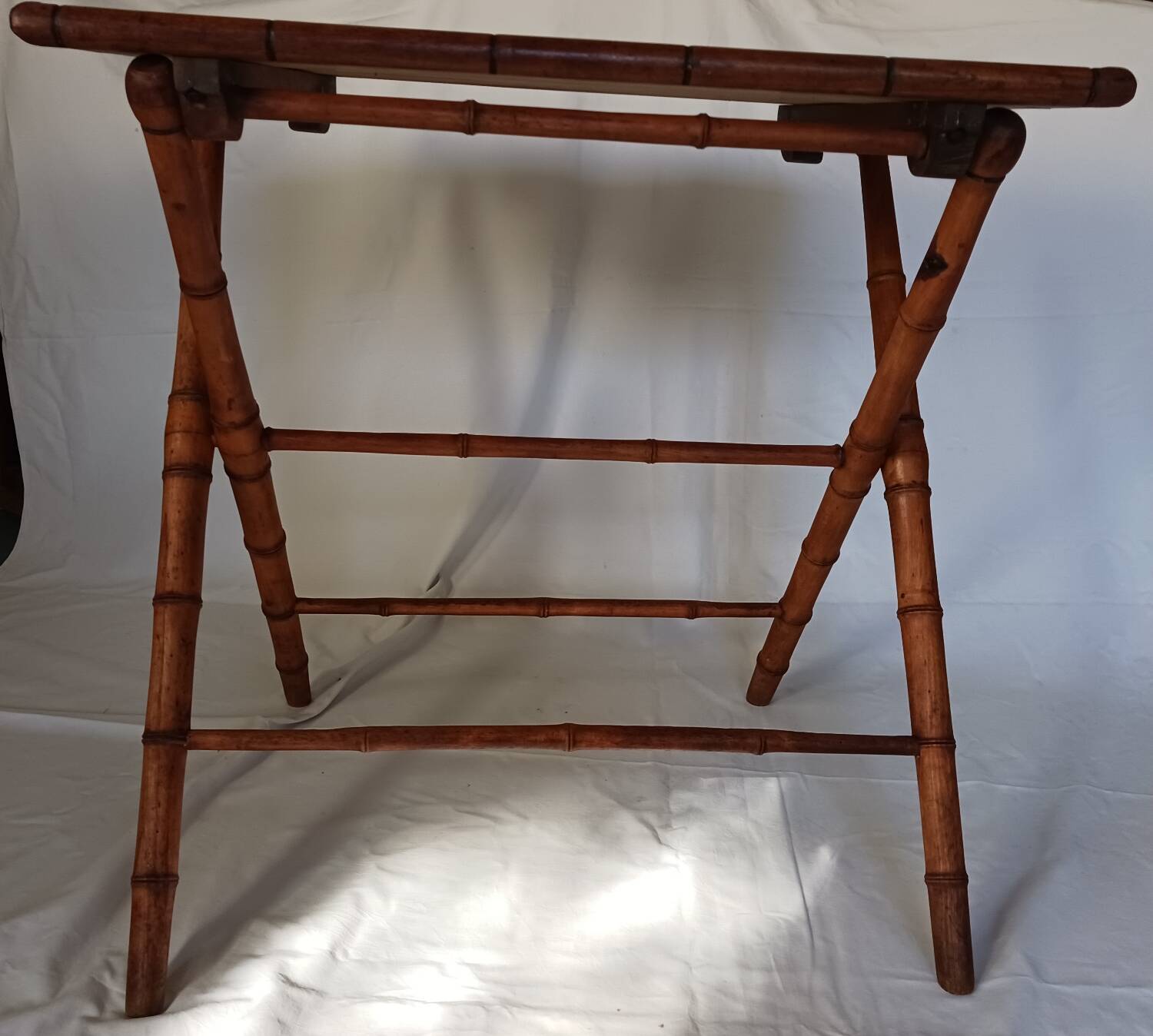 Napoleon III folding table