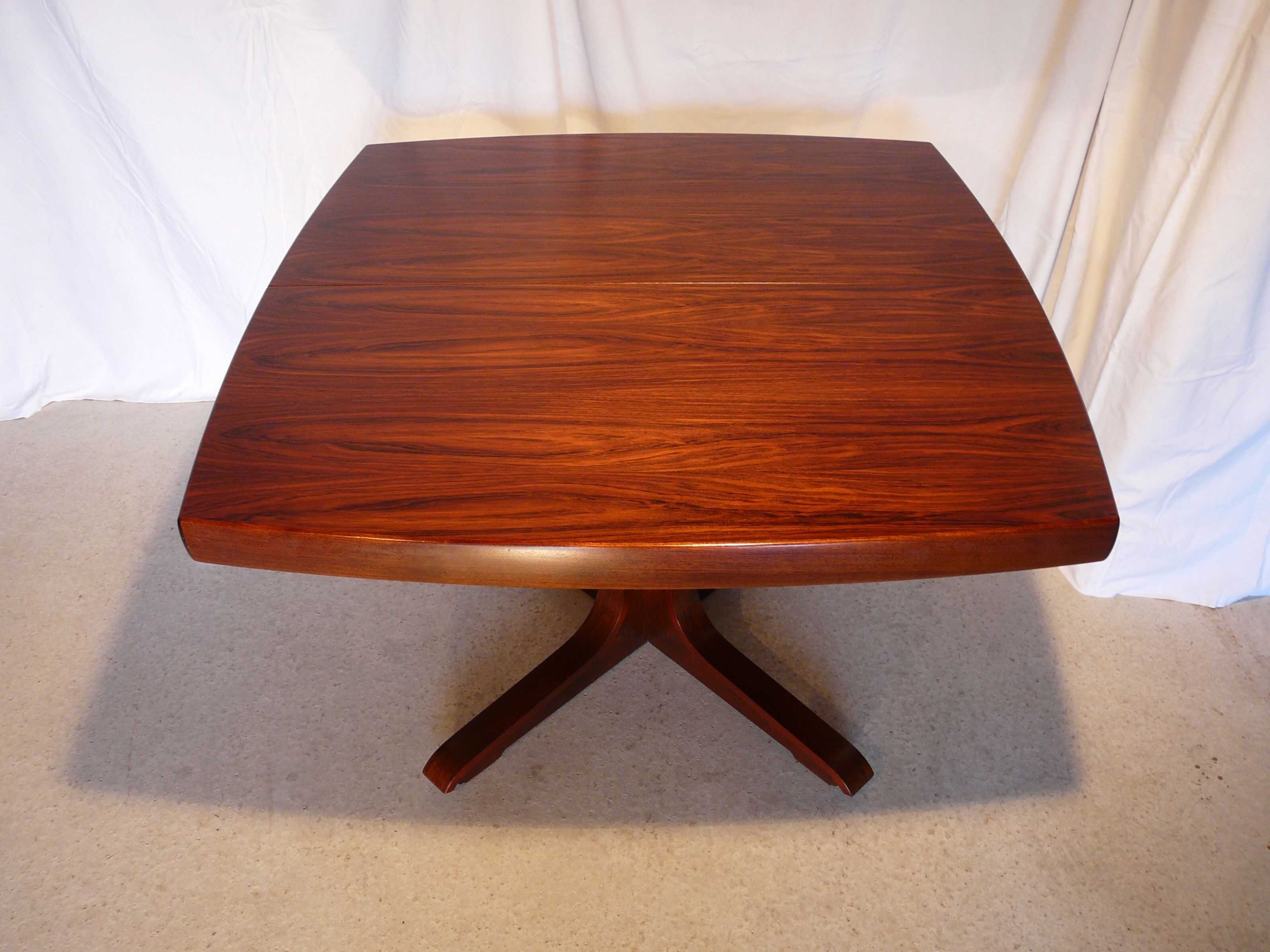 Vintage Scandinavian Baumann stretch table in rosewood