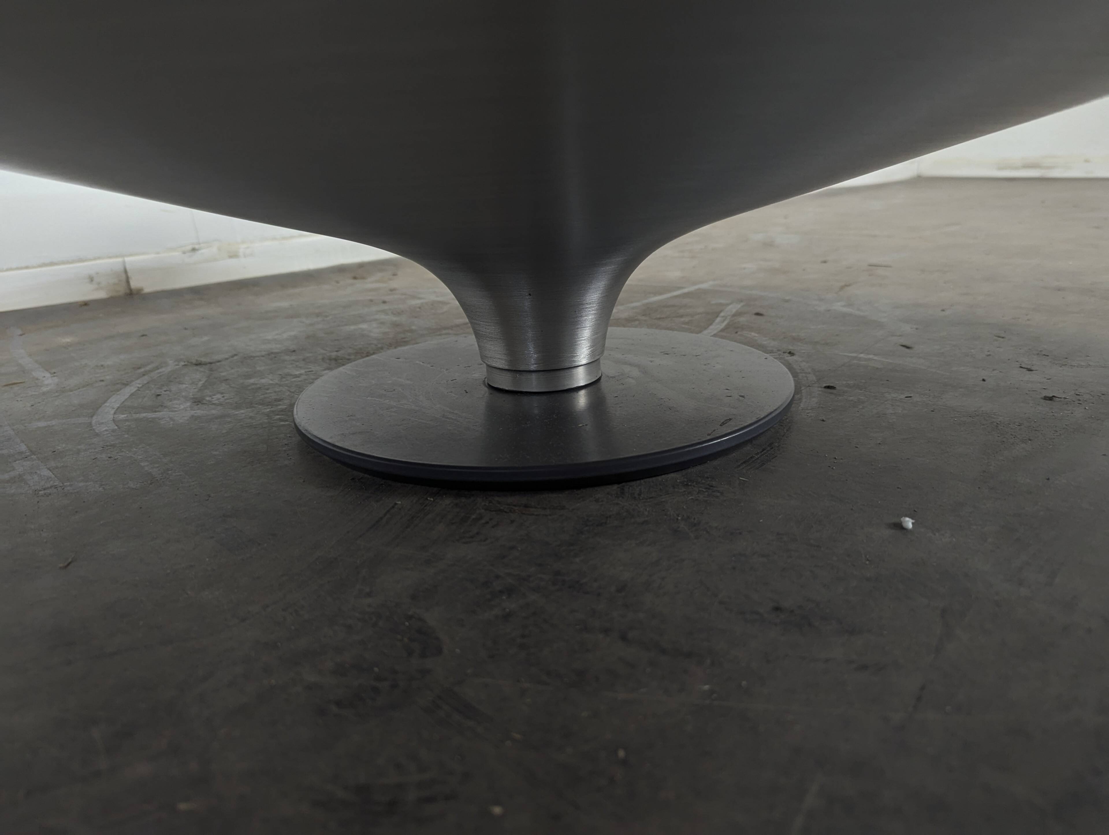 Table basse OVNI Roche Bobois