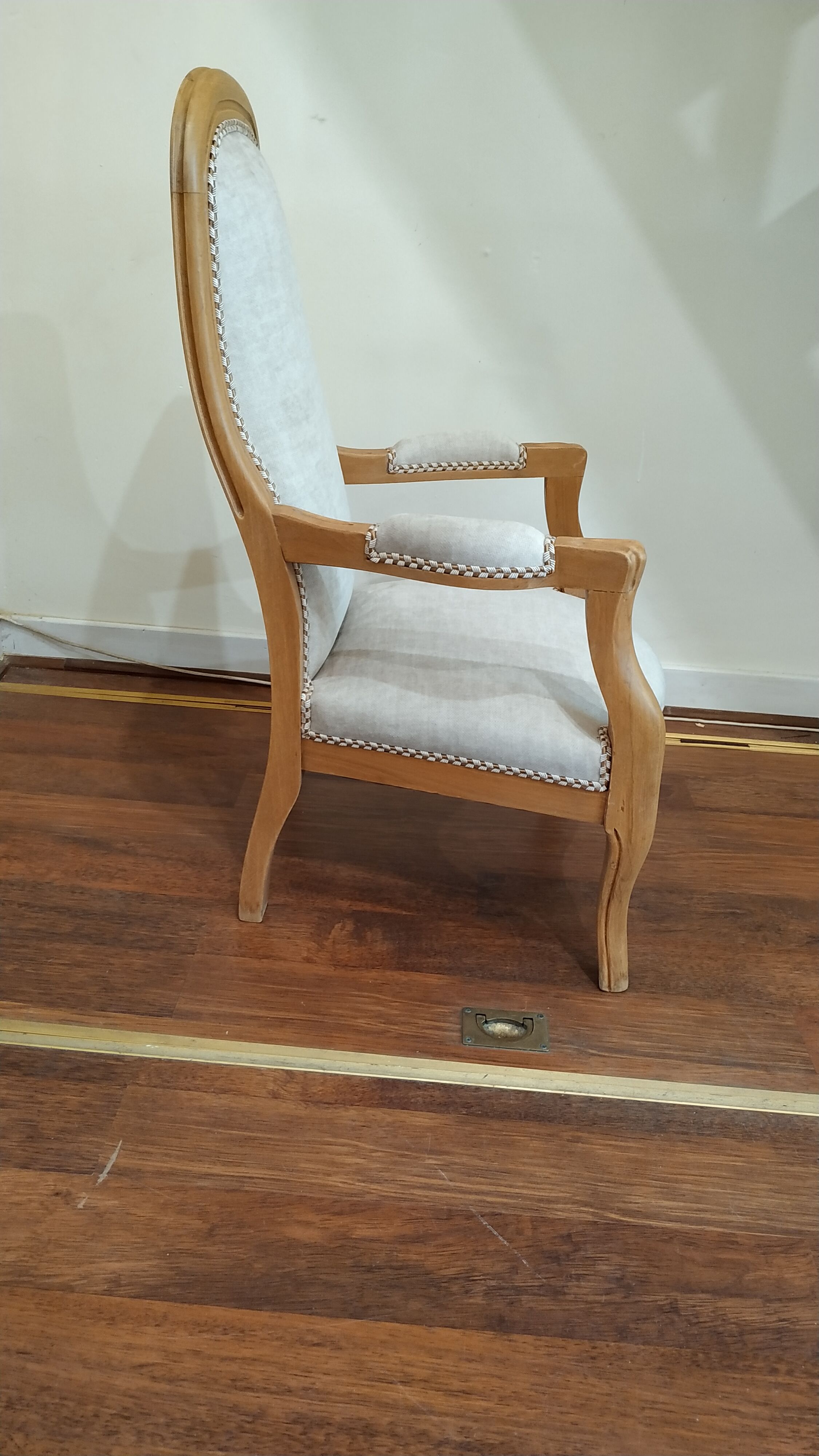 Child voltaire armchair