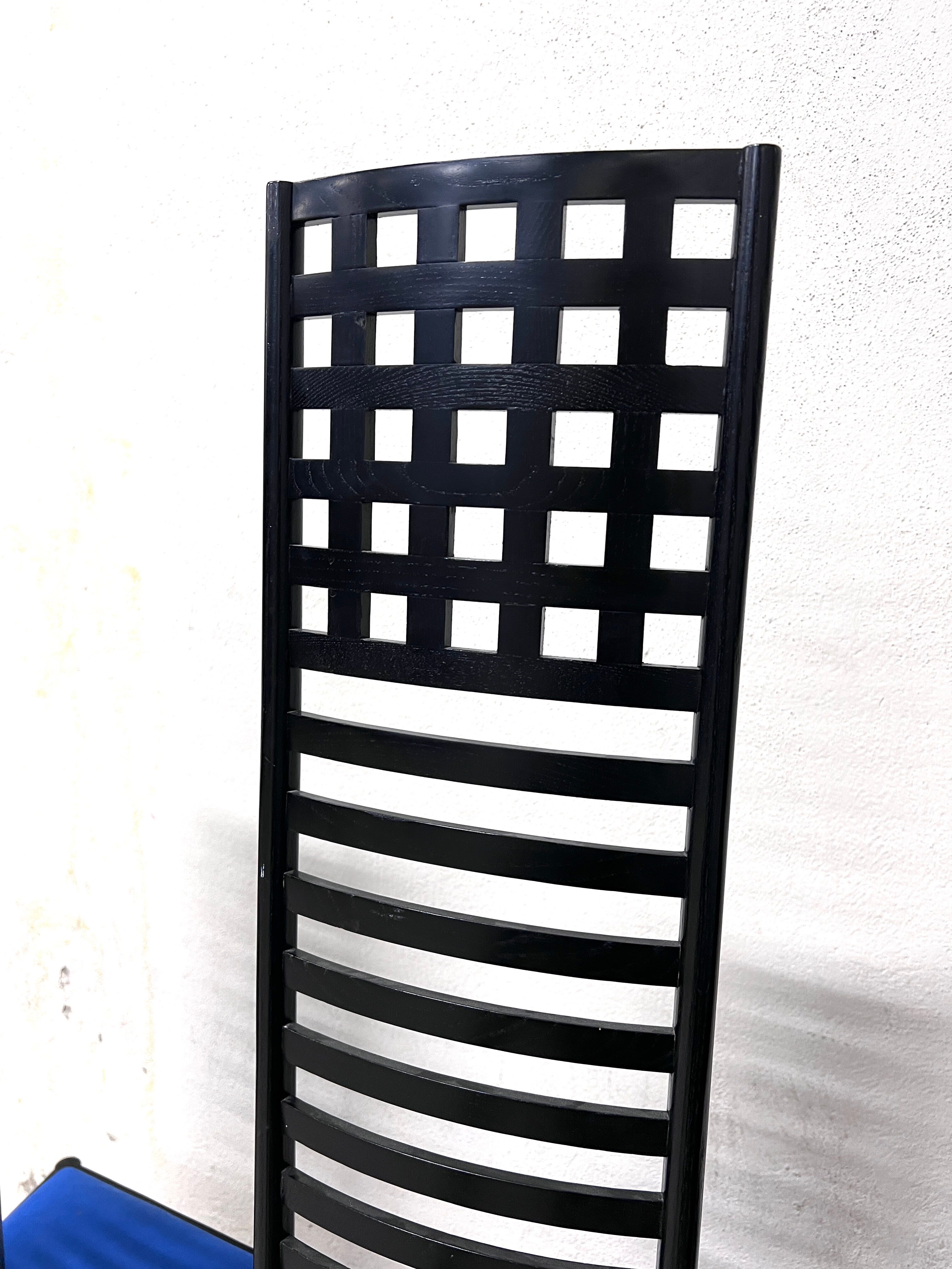 Paire de chaises Hill House par Mackintosh
