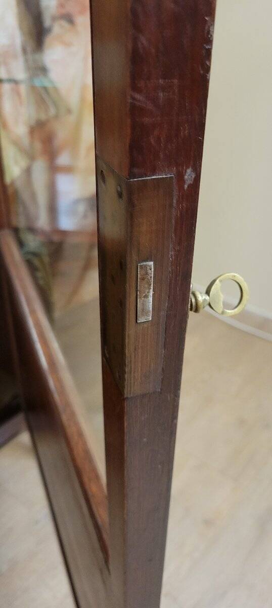 Louis XV style display cabinet in noble wood marquetry