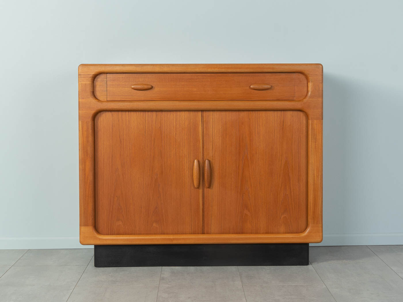 1960s Shoe cabinet, Dyrlund