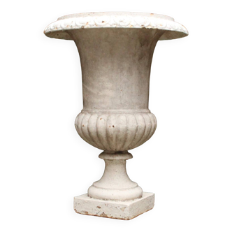 Cast iron Medici vase