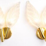Pair of wall sconces with leaf motifs in the Barovier Murano style.