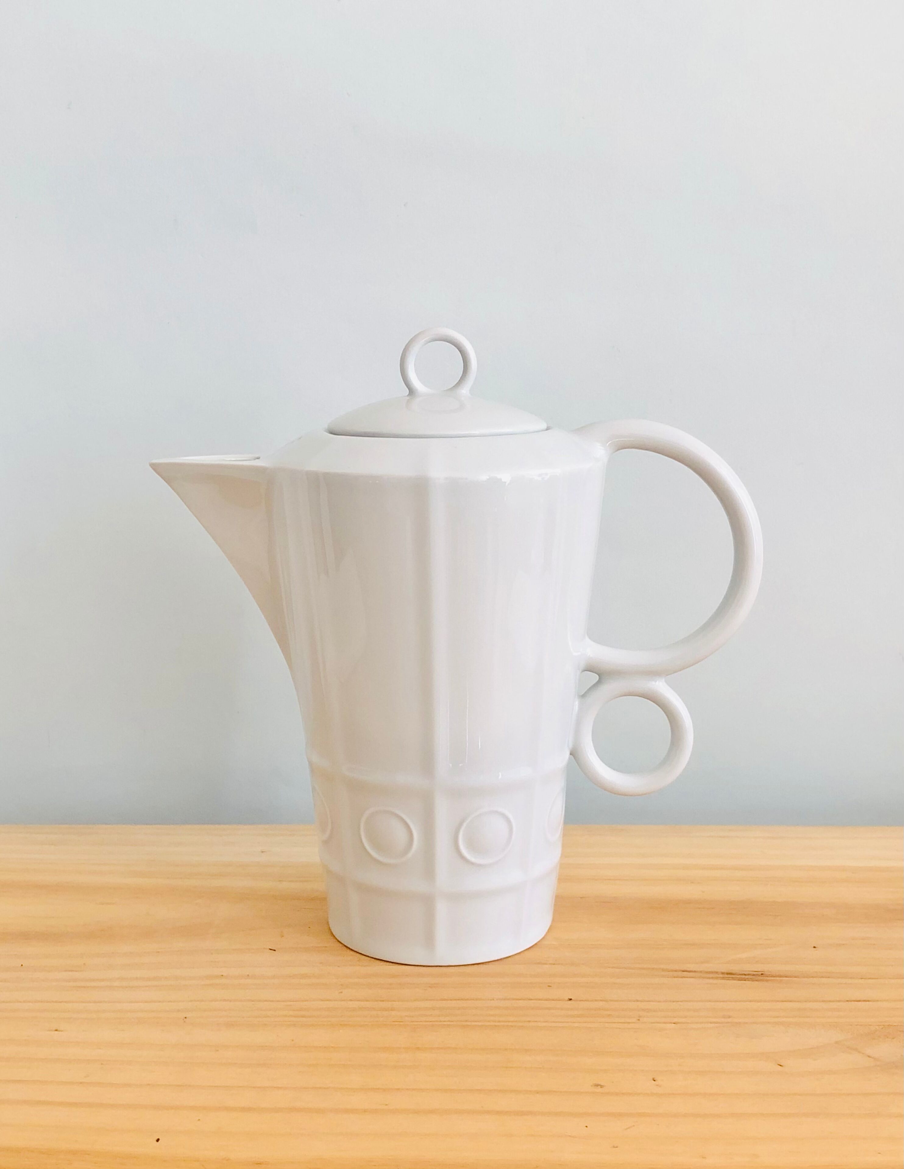 Verseuse Osmose en porcelaine Deshoulières, Limoges