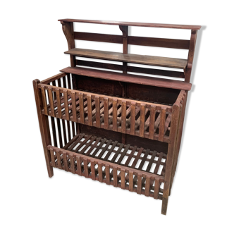 Trade furniture, cheese drainer