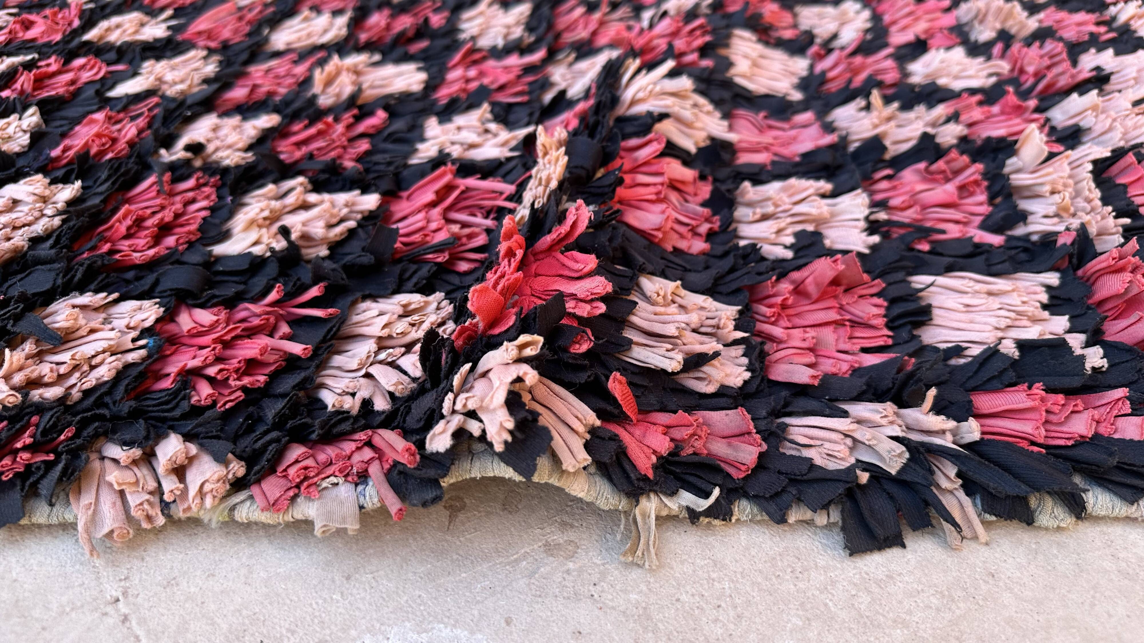 Tapis Berbère Boucherouite rose - 90 x 272 cm