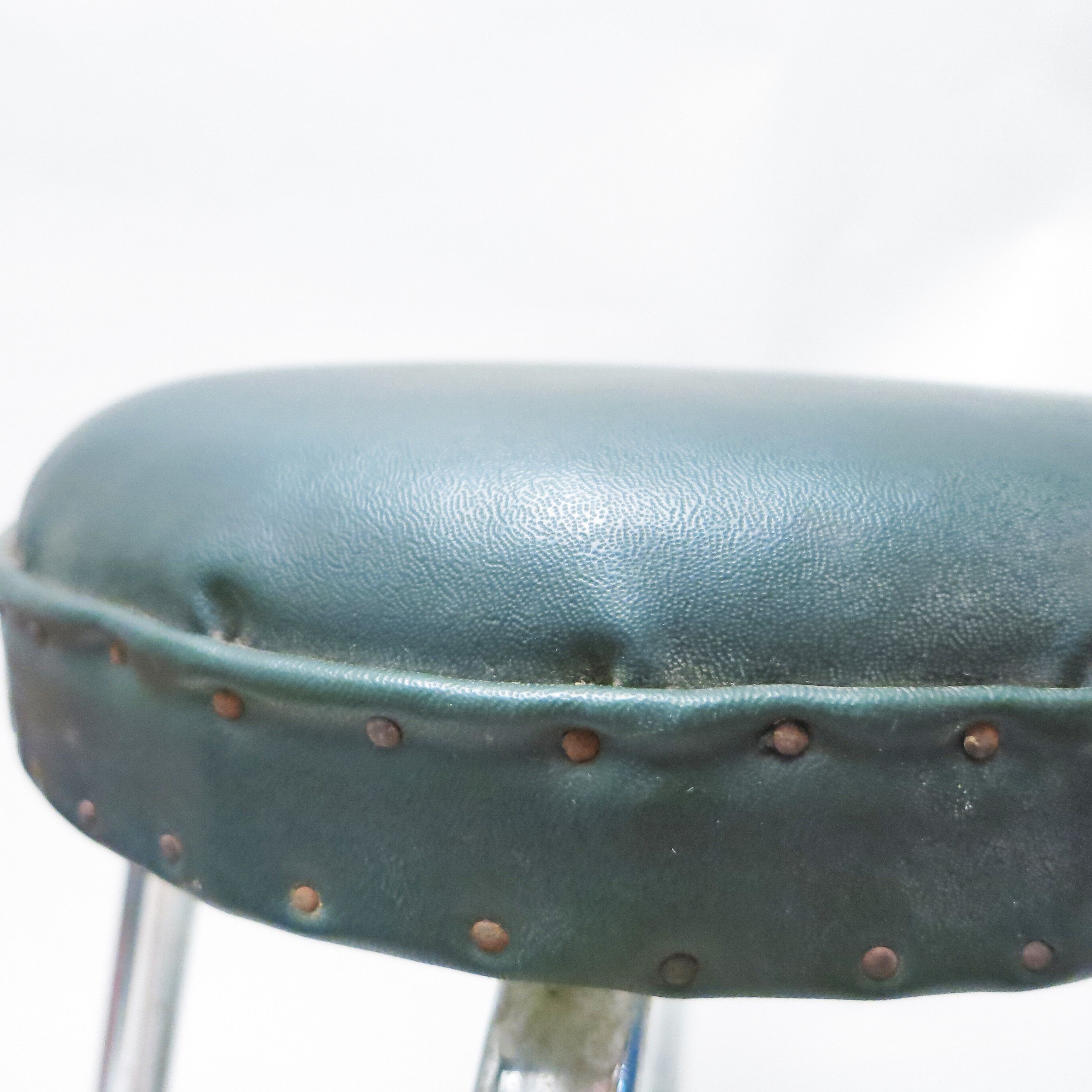 Stool of the 50s