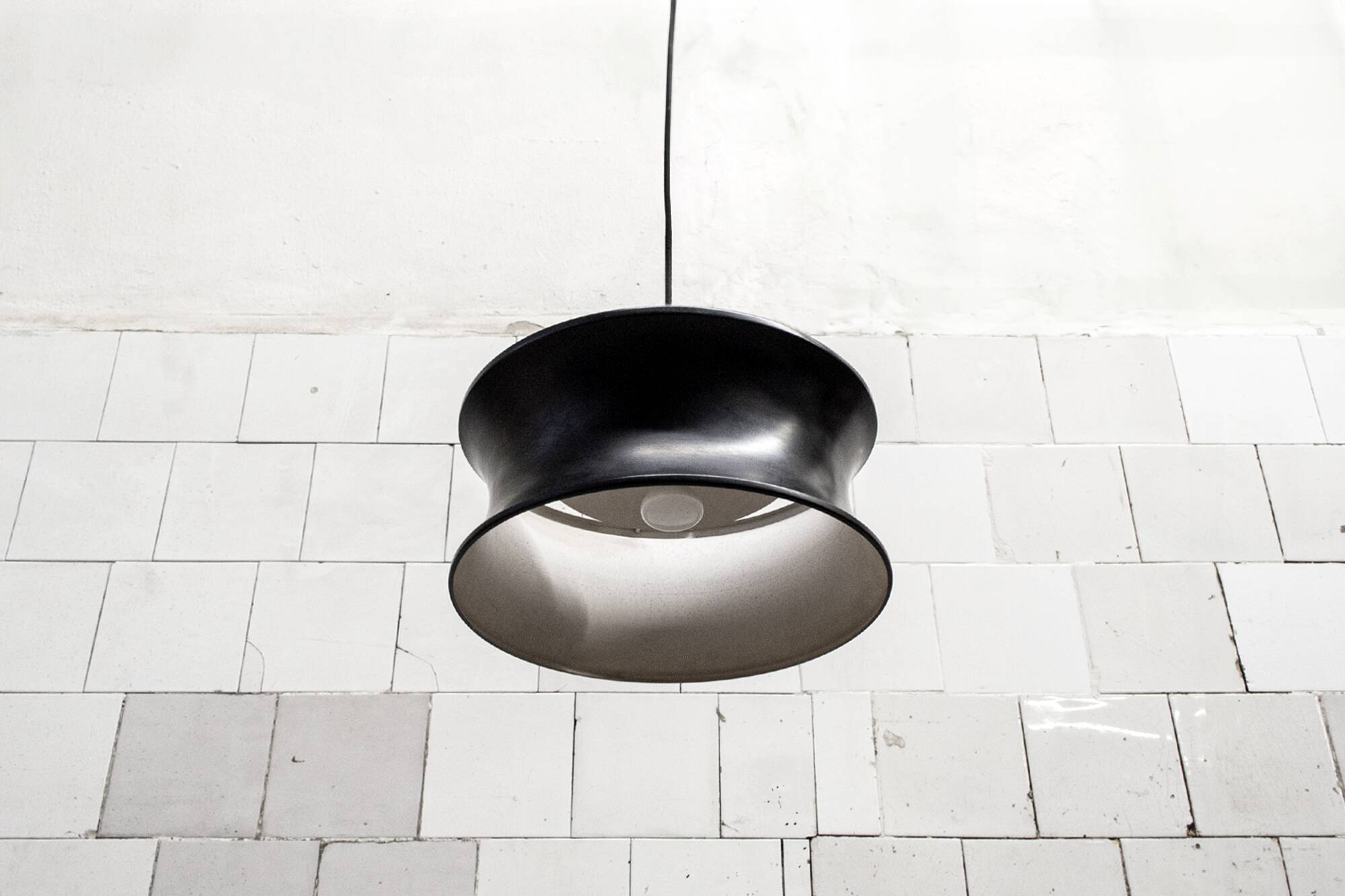 Lampadario in metallo scandinavo Anni '50