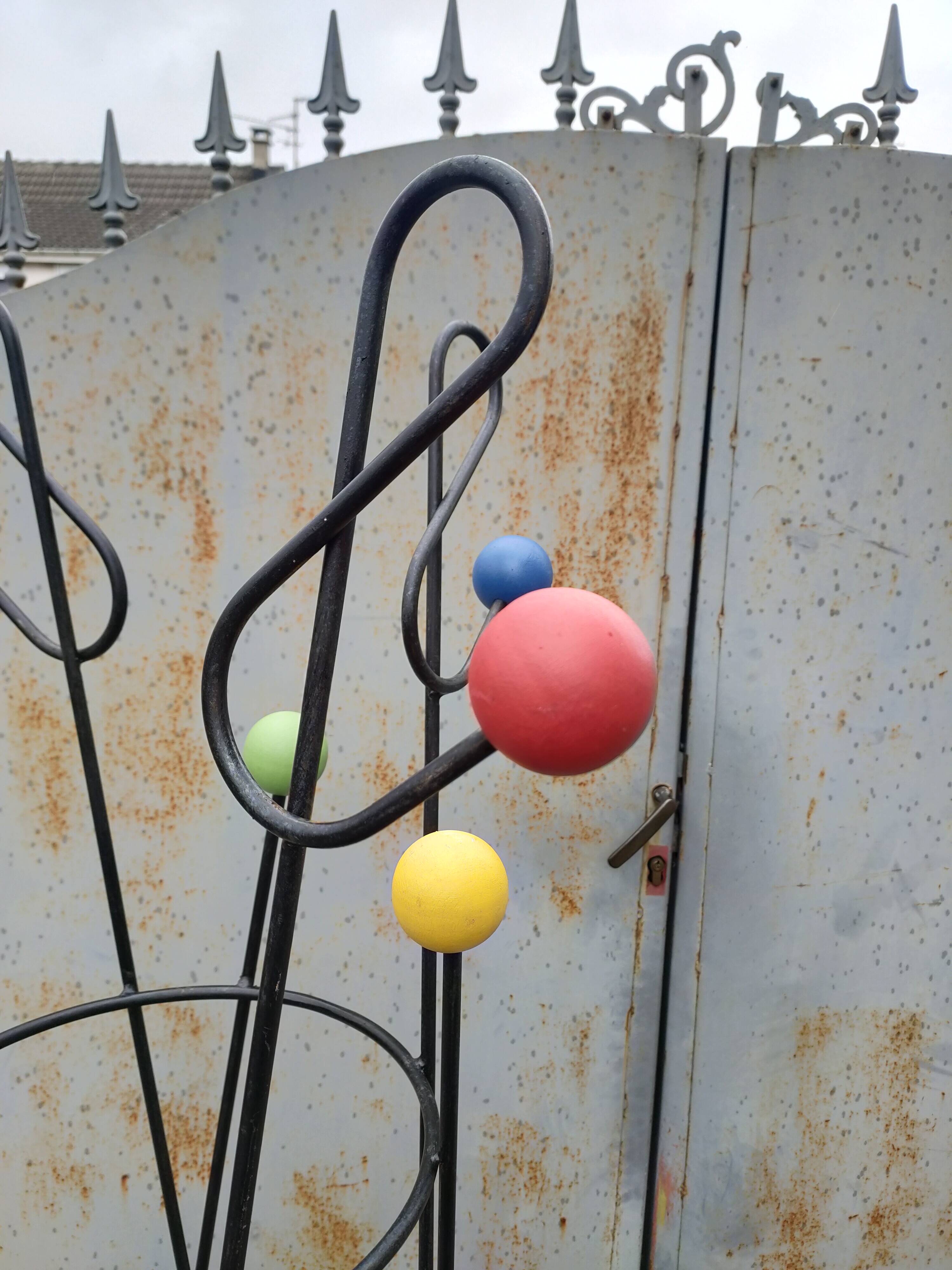 vintage treble clef coat rack