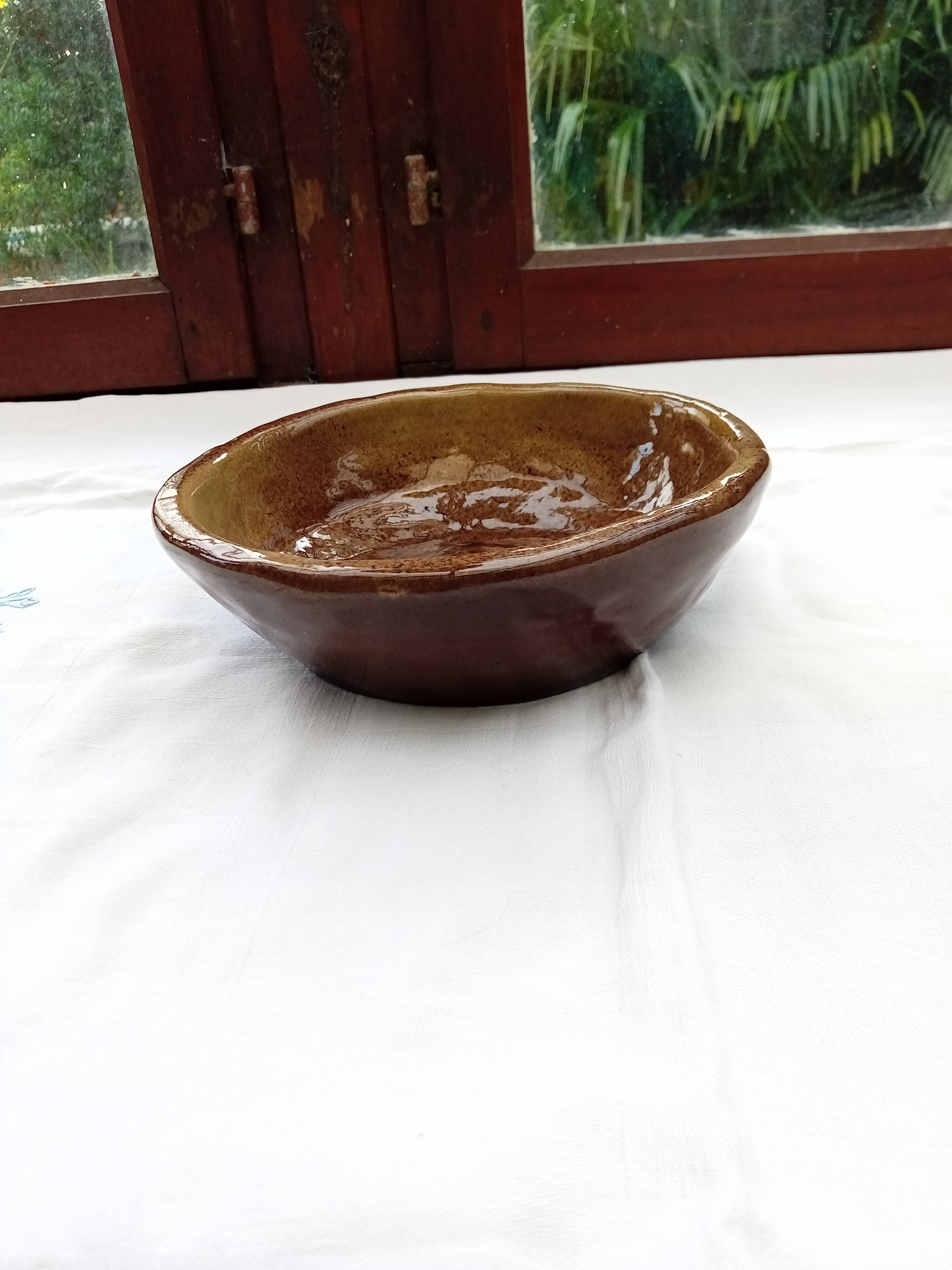 Glazed stoneware bowl