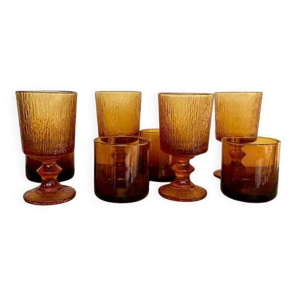 8 verres vintage ambre dépareillés