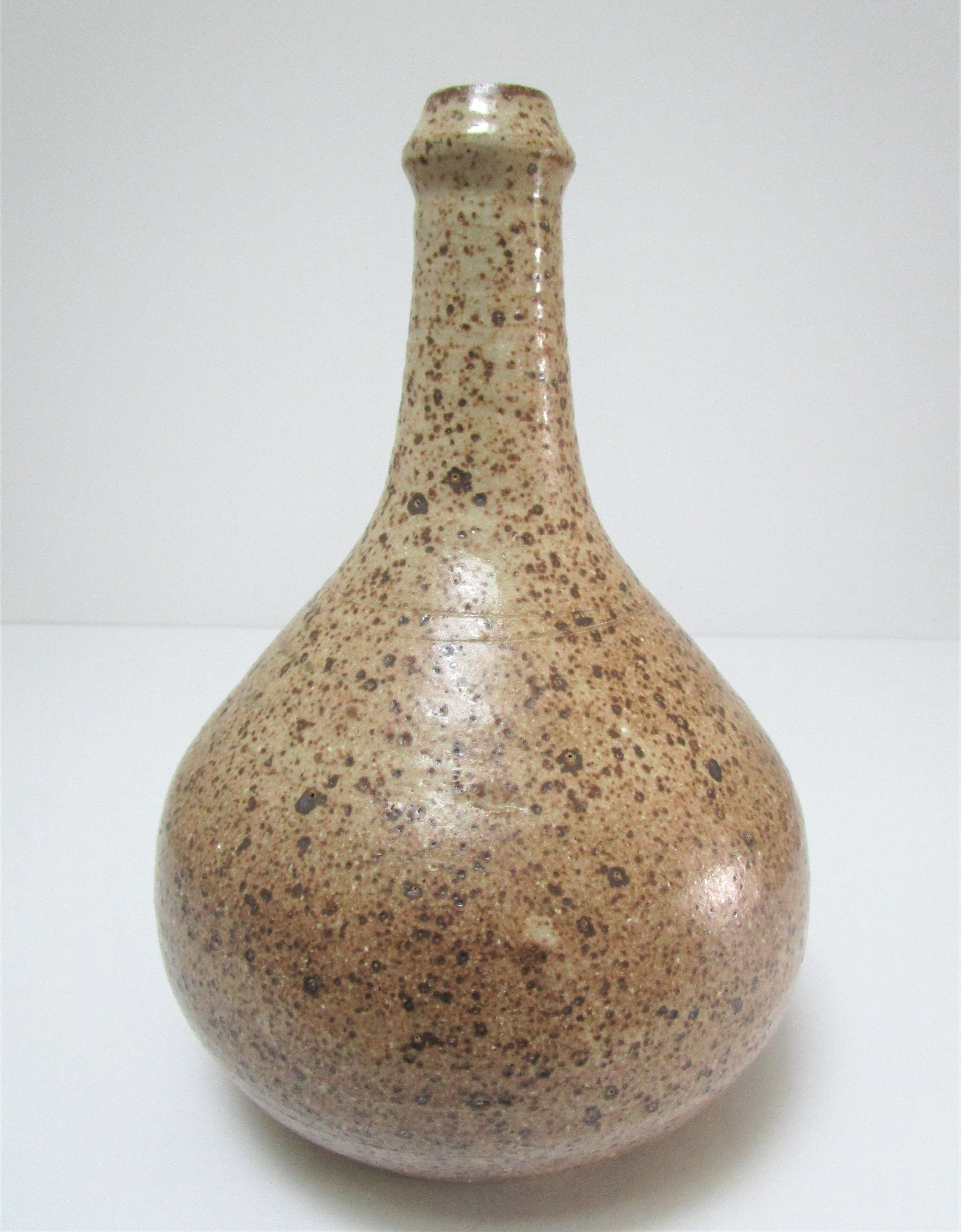 vase soliflore pansu sandstone pyrité signed