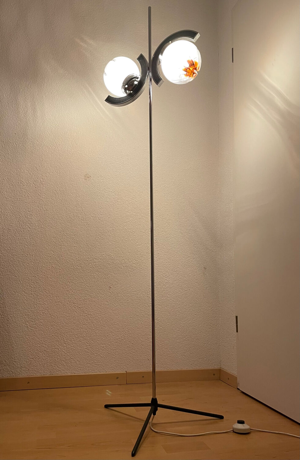 Space Age floor lamp, Murano shade, 1970s.