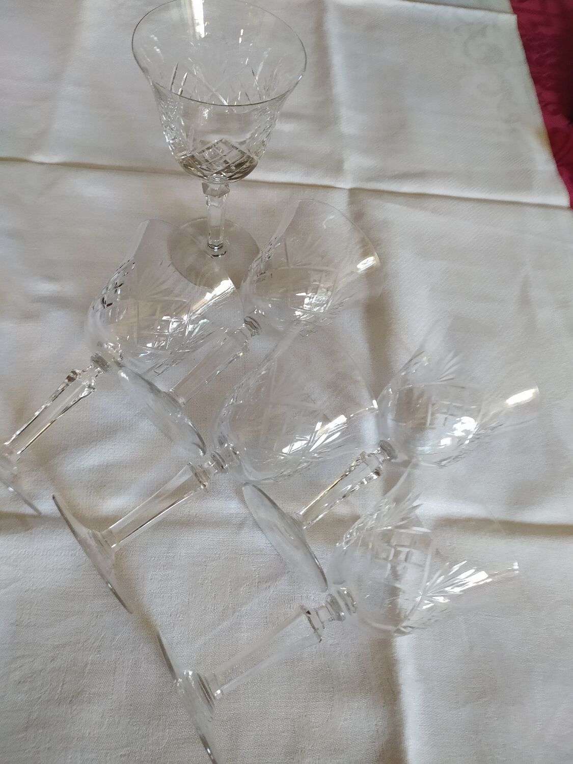 Verres à eau de la cristallerie de Bayel