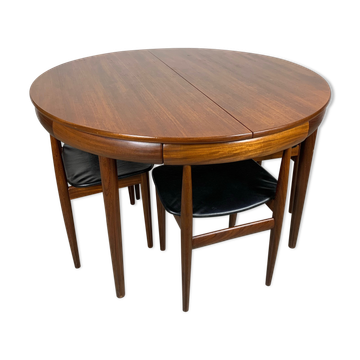 Table ronde et chaises d'Hans Olsen à Afromosia