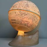 Luminous vintage globe