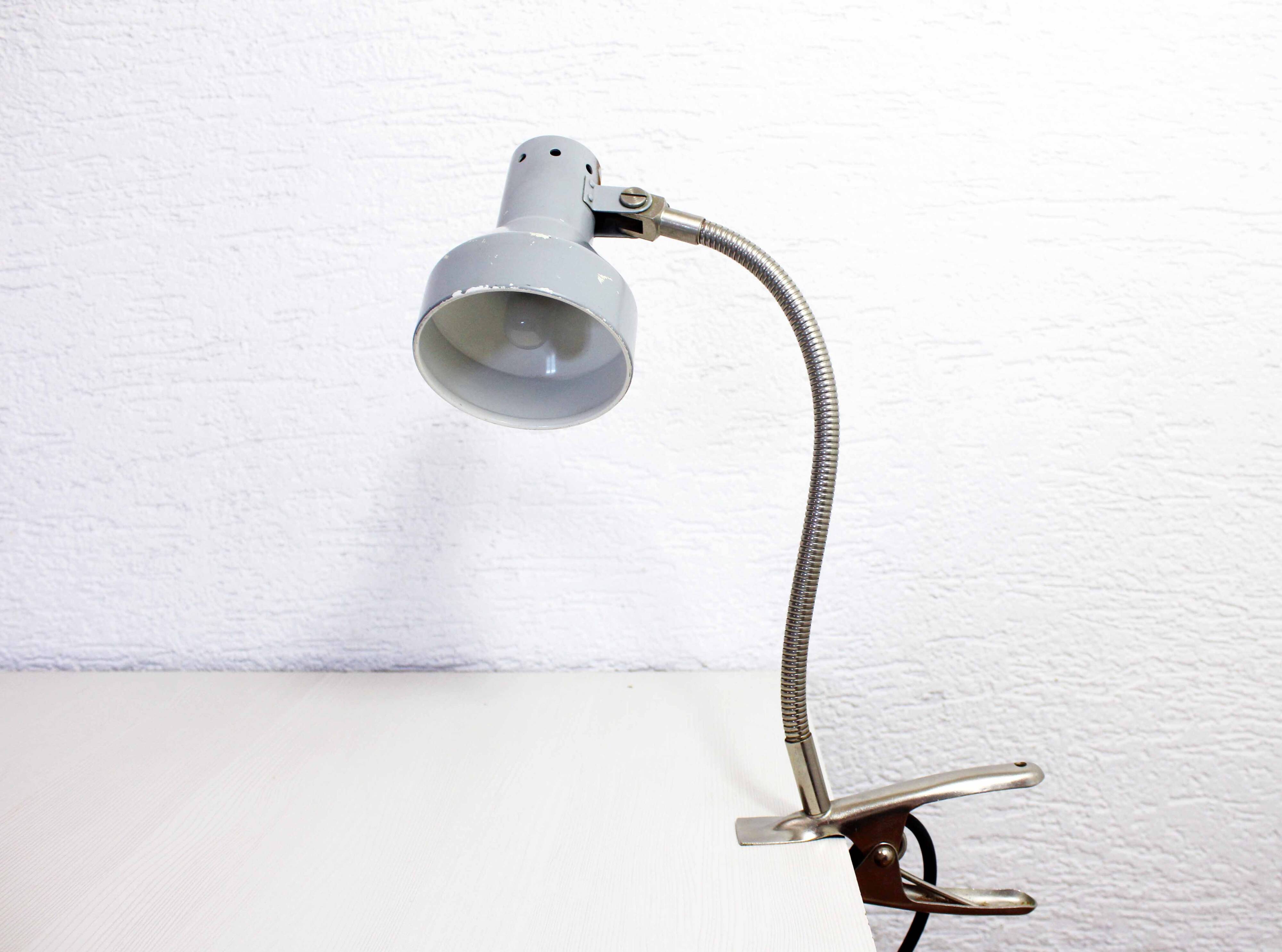 Lampe industrielle sur pince