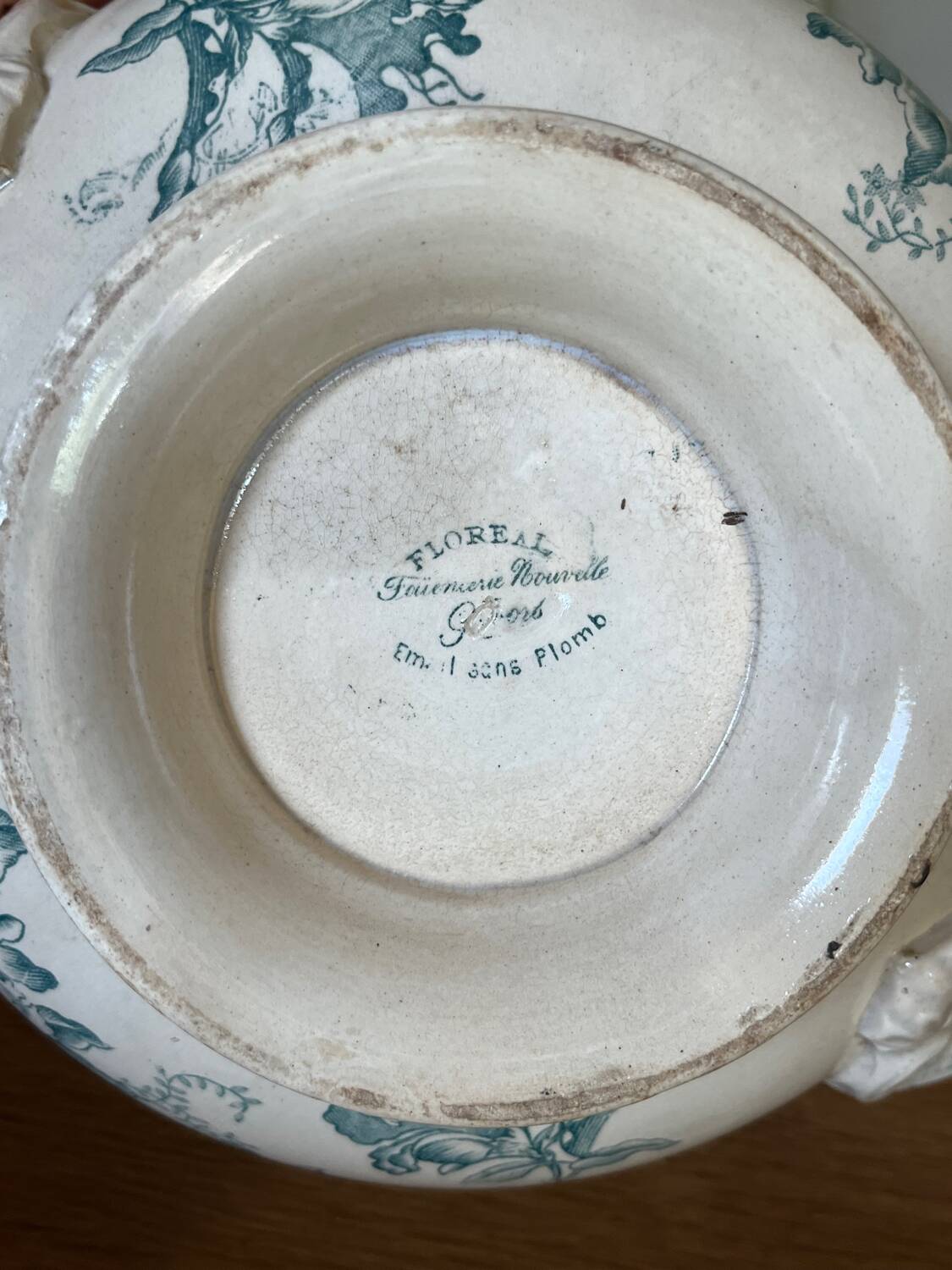 Ancienne soupière en faïence de Givors