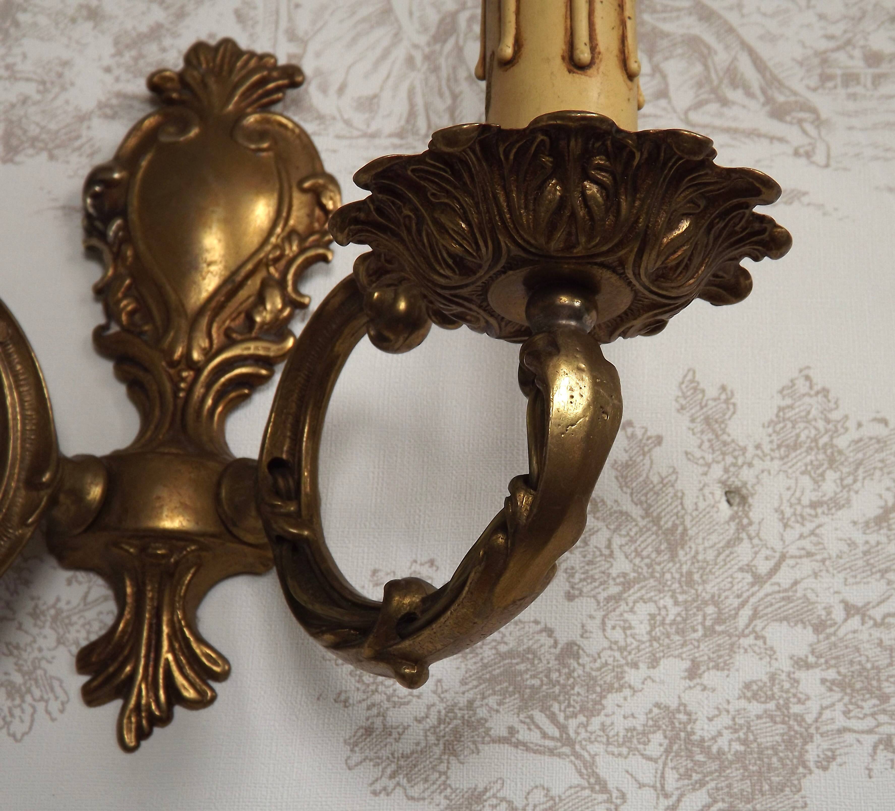 Vintage French Traditional Style Bronze Double Wall Light 5351