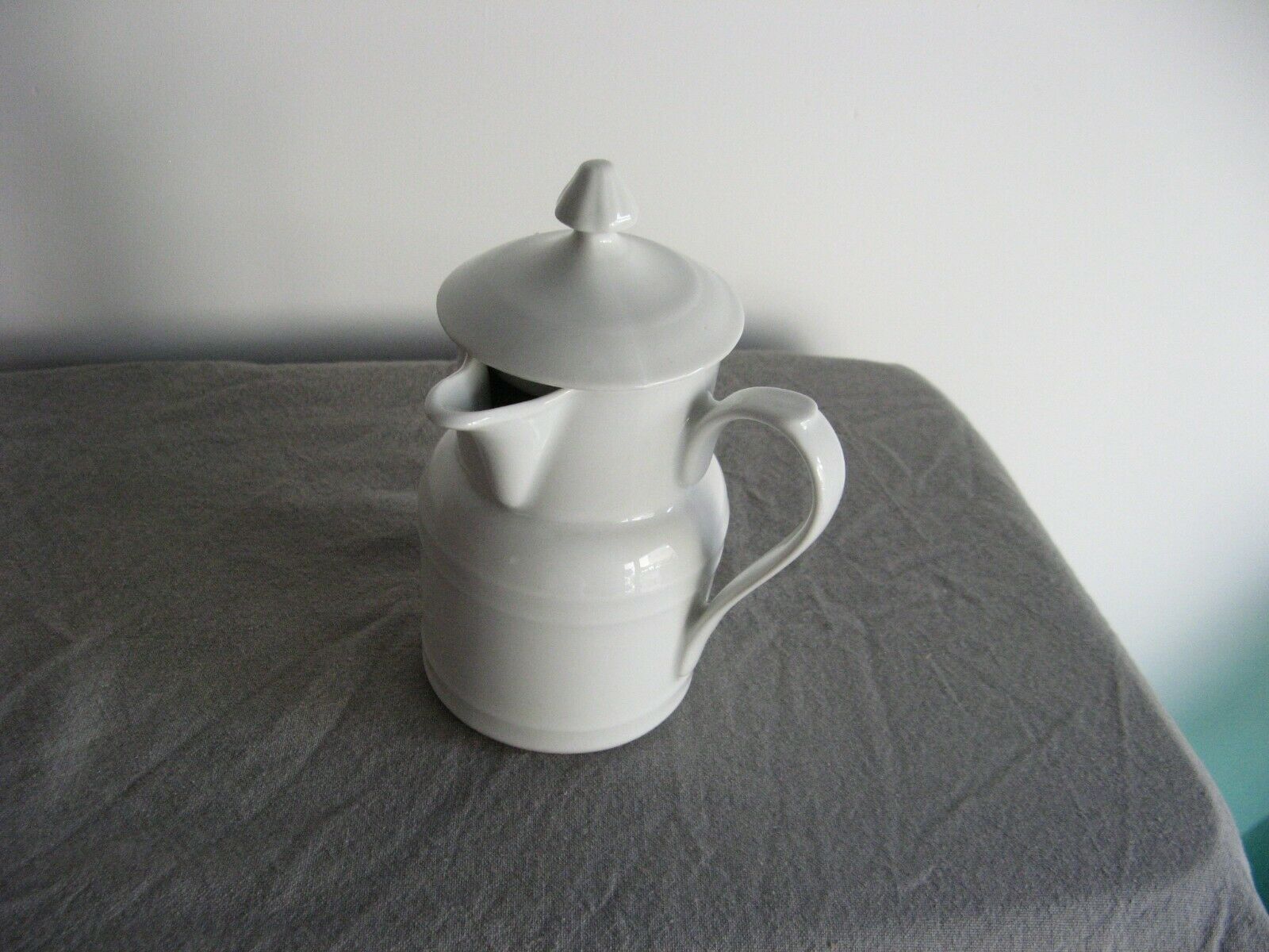 Apilco white porcelain chocolate pot