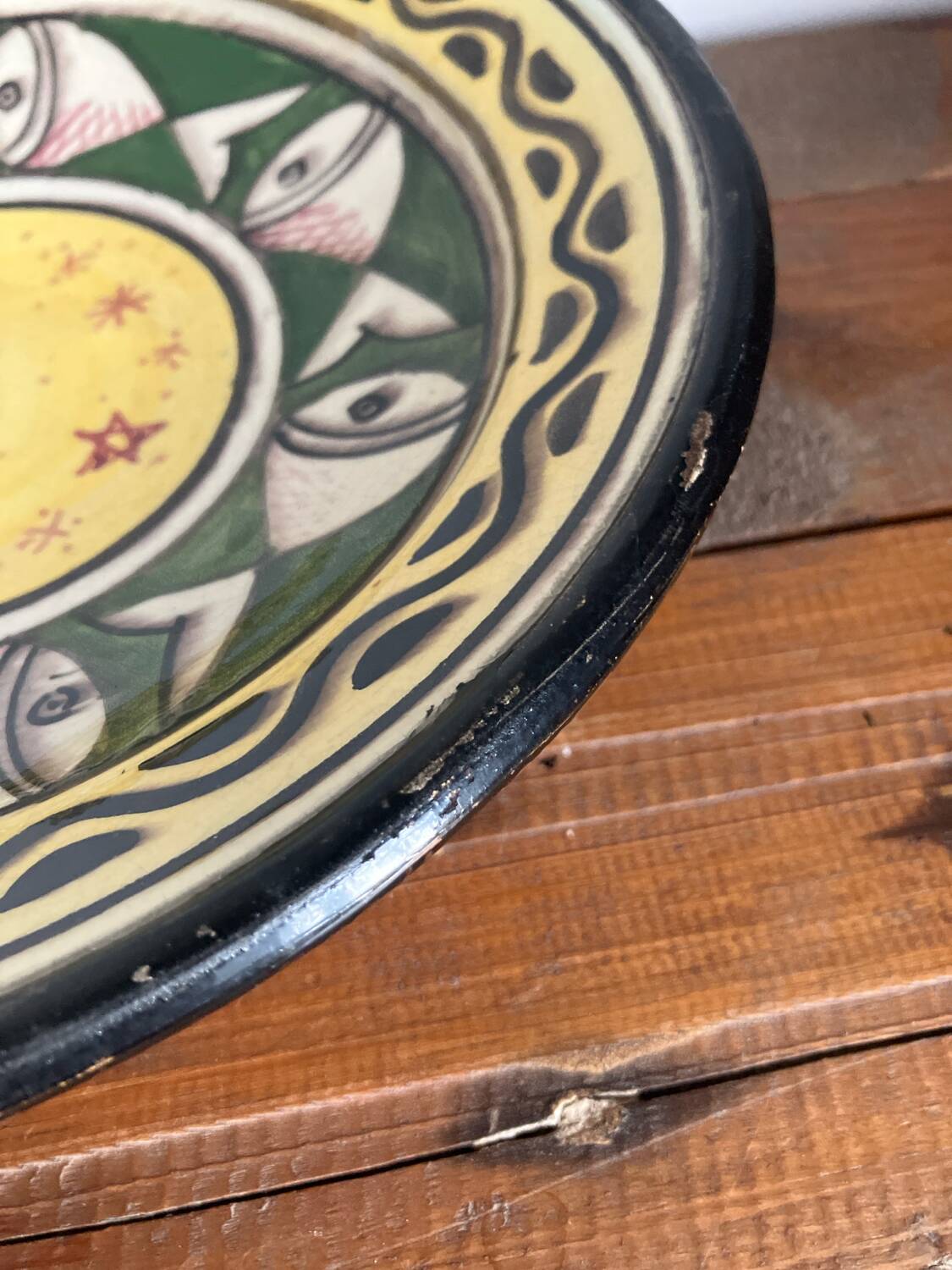 Earthenware dish