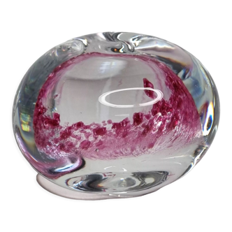 Vintage glass paperweight with inclusion of fushia ring, asymmetrical, 9 cm