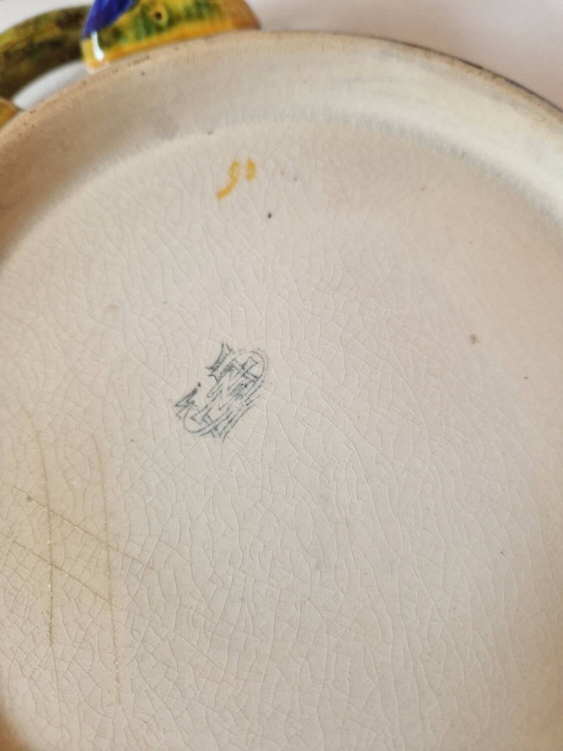 Old ceramic cup / salad bowl signed gien 1900