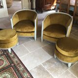 Ensemble de 2 fauteuils et 2 poufs assortis pur année 1930
