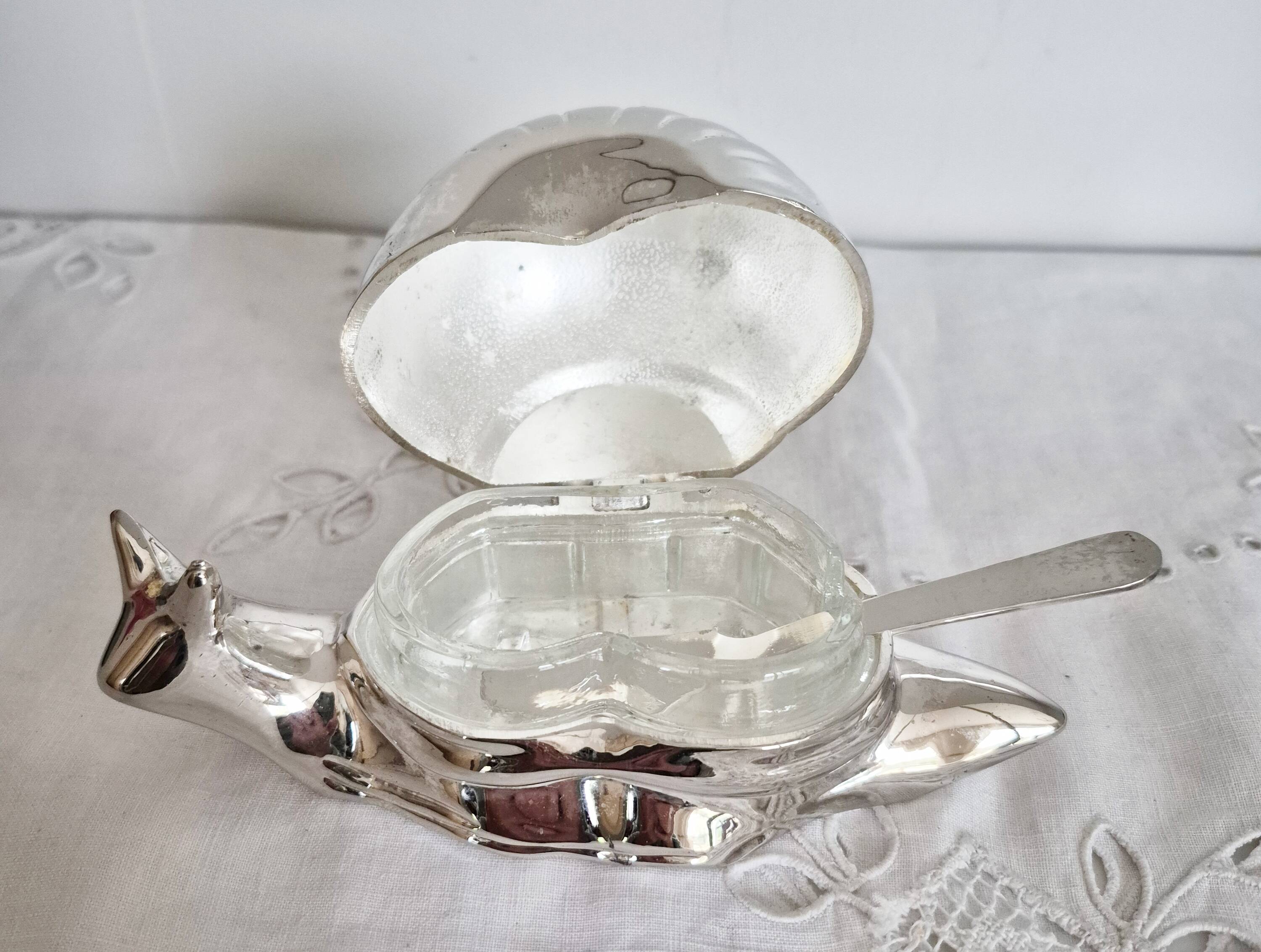 Antique butter dish Silver-plated snail