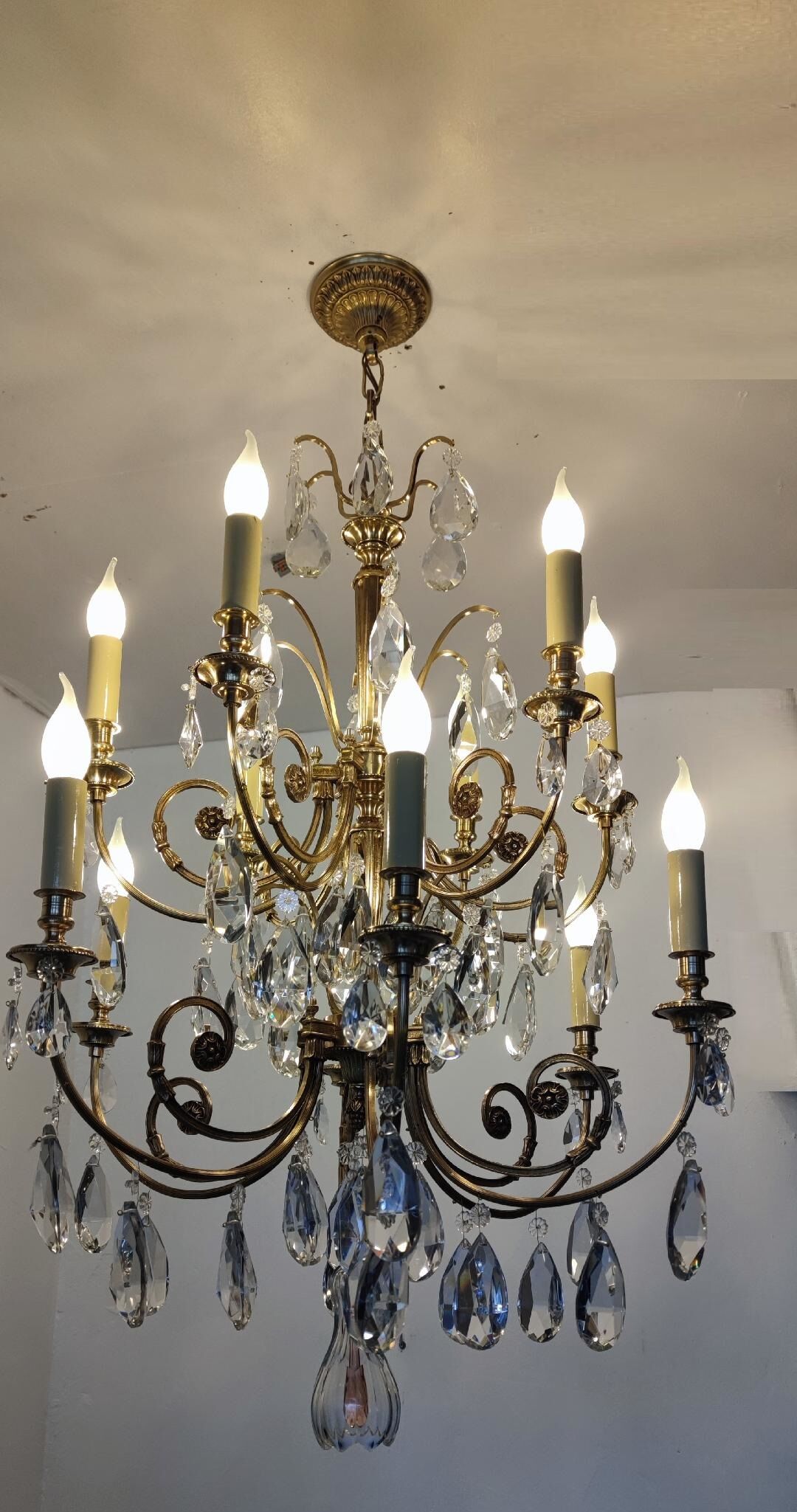 Crystal and bronze chandelier 12 arms of light