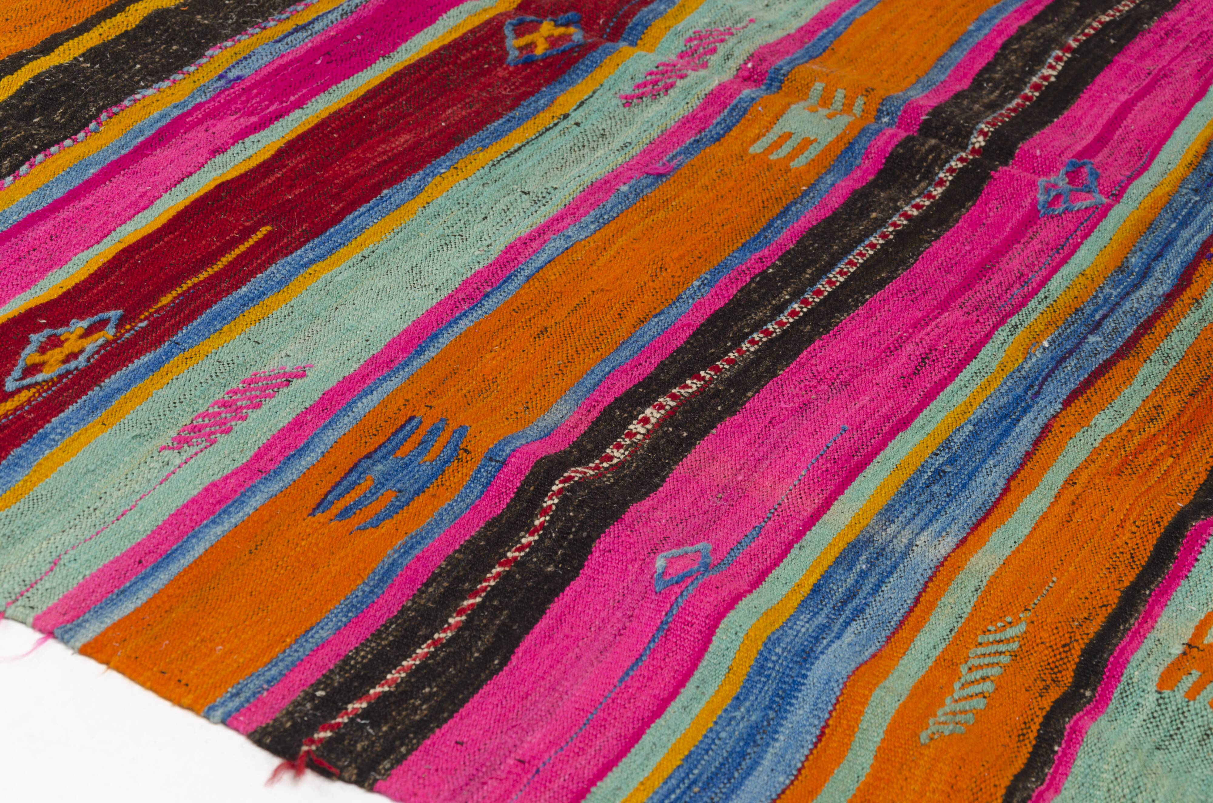 Vibrant Vintage Anatolian Kilim,Hand-Woven Wool & Cotton Rug – sku 137