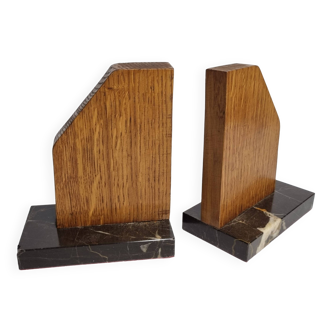 Pair of Art Deco bookends in solid wood and veined black marble