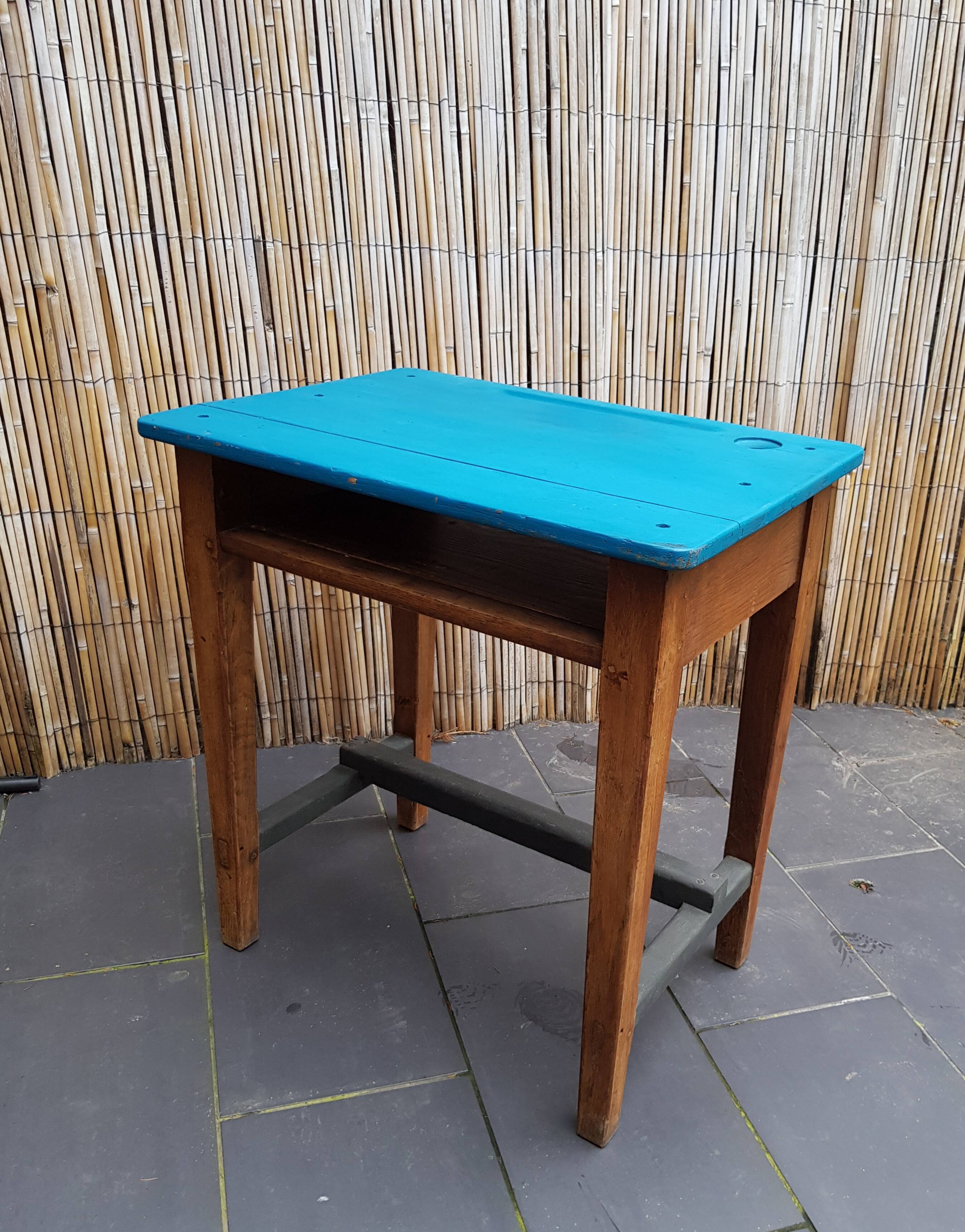 Schoolboy office 1 old person in oak