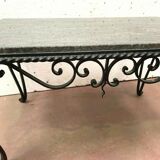 Table basse en fer forgé et marbre XX siècle