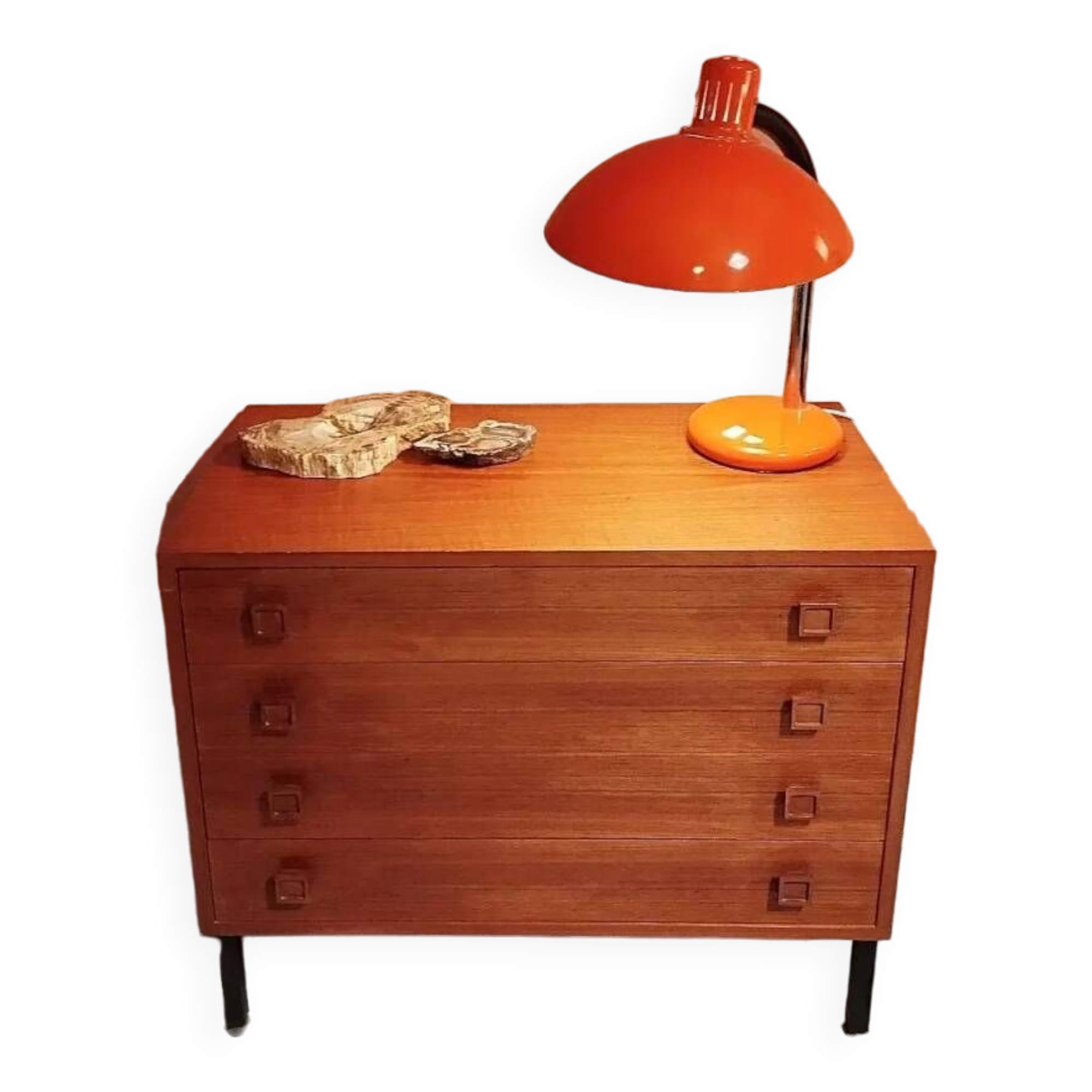Commode scandinave