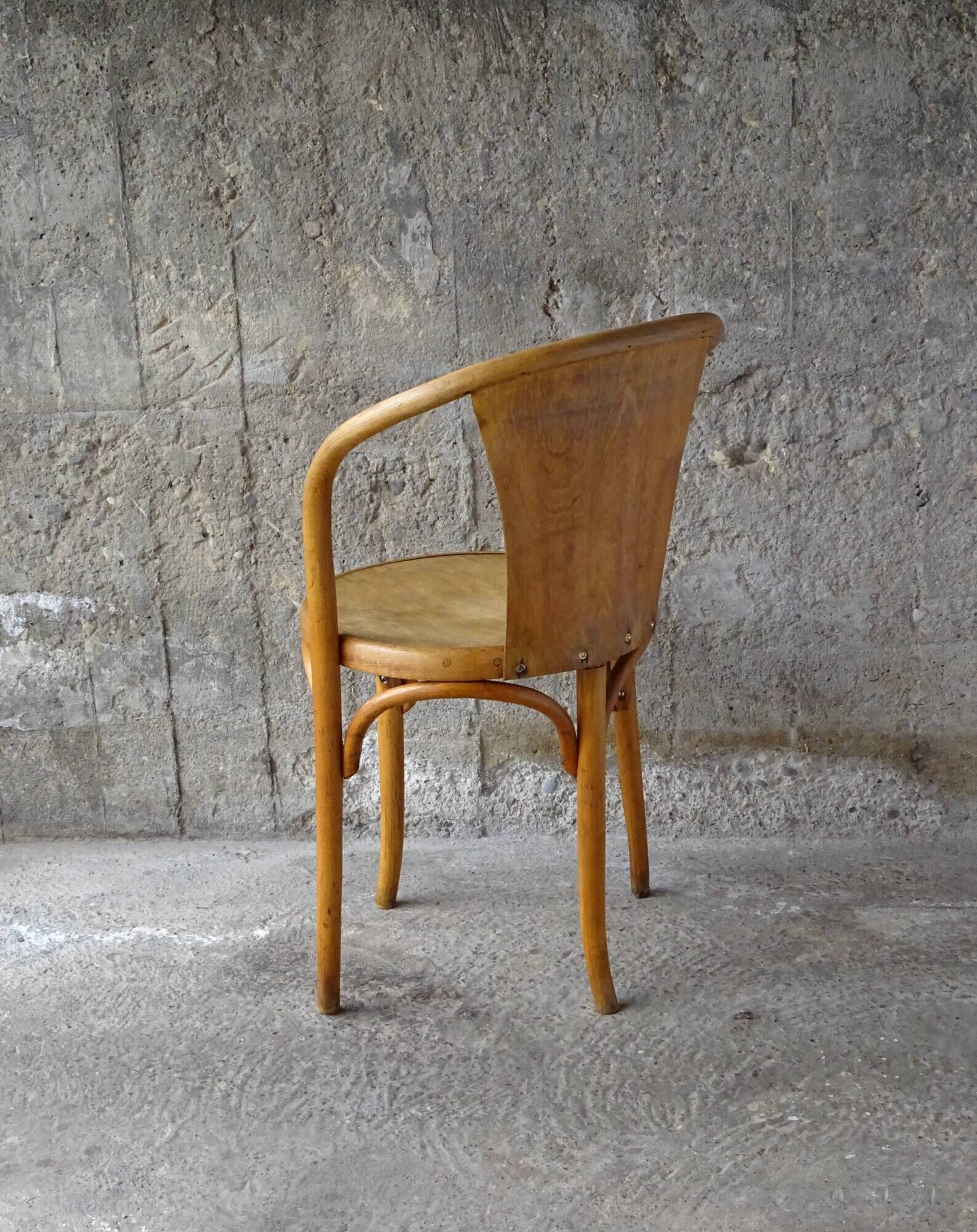Pair of bistrot wood-curved armchairs fischel n ° 15 e 1930