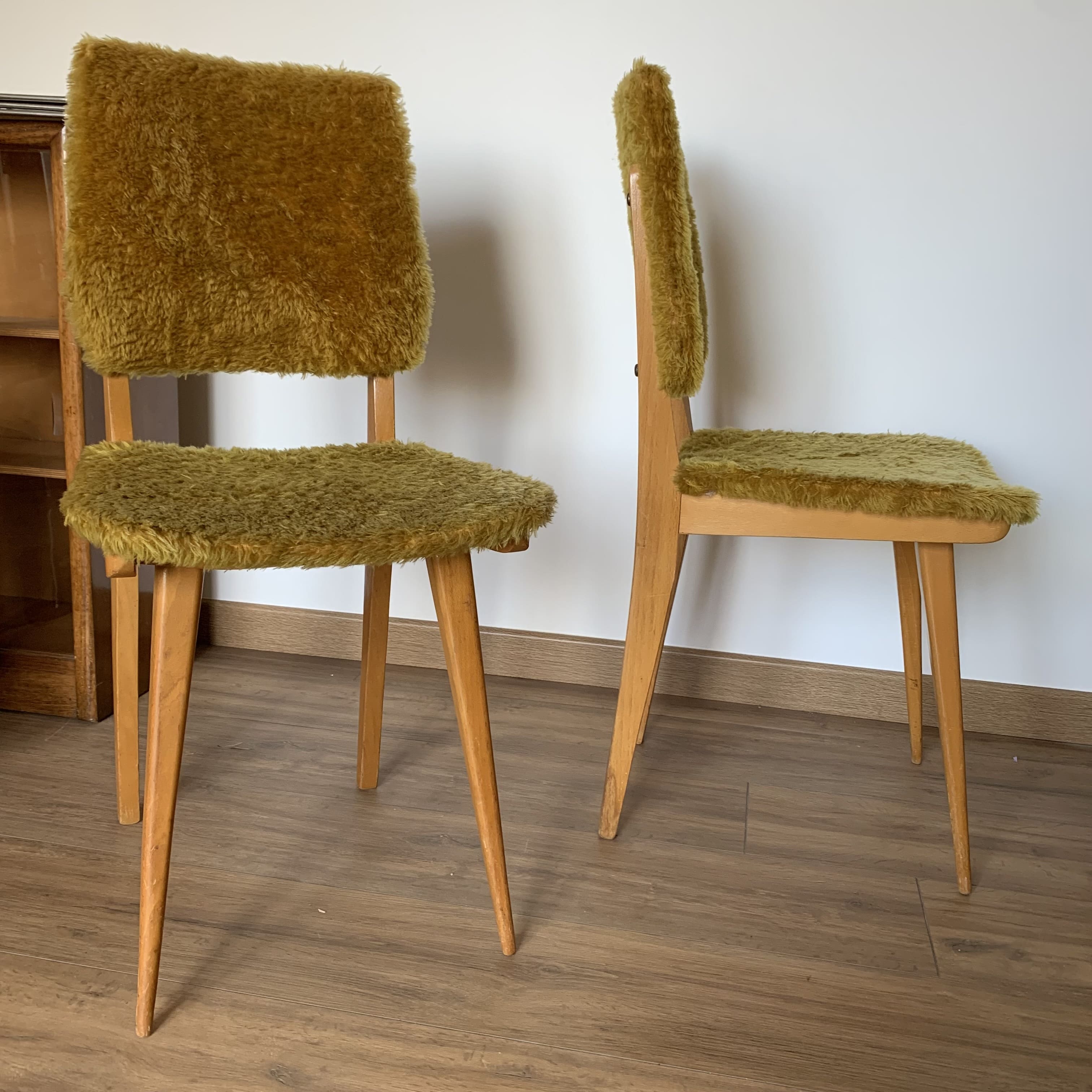 2 yellow moumoute chairs
