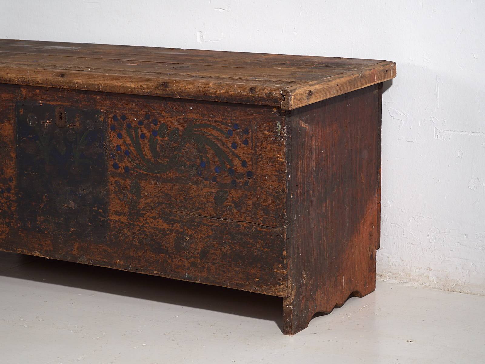 Antique folk art style chest (circa 1920)