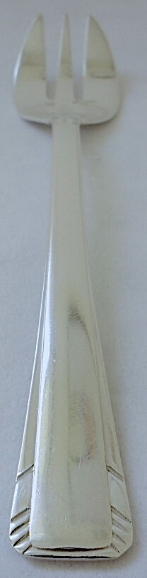 Suite of twelve silver metal art-deco oyster forks by Ercuis
