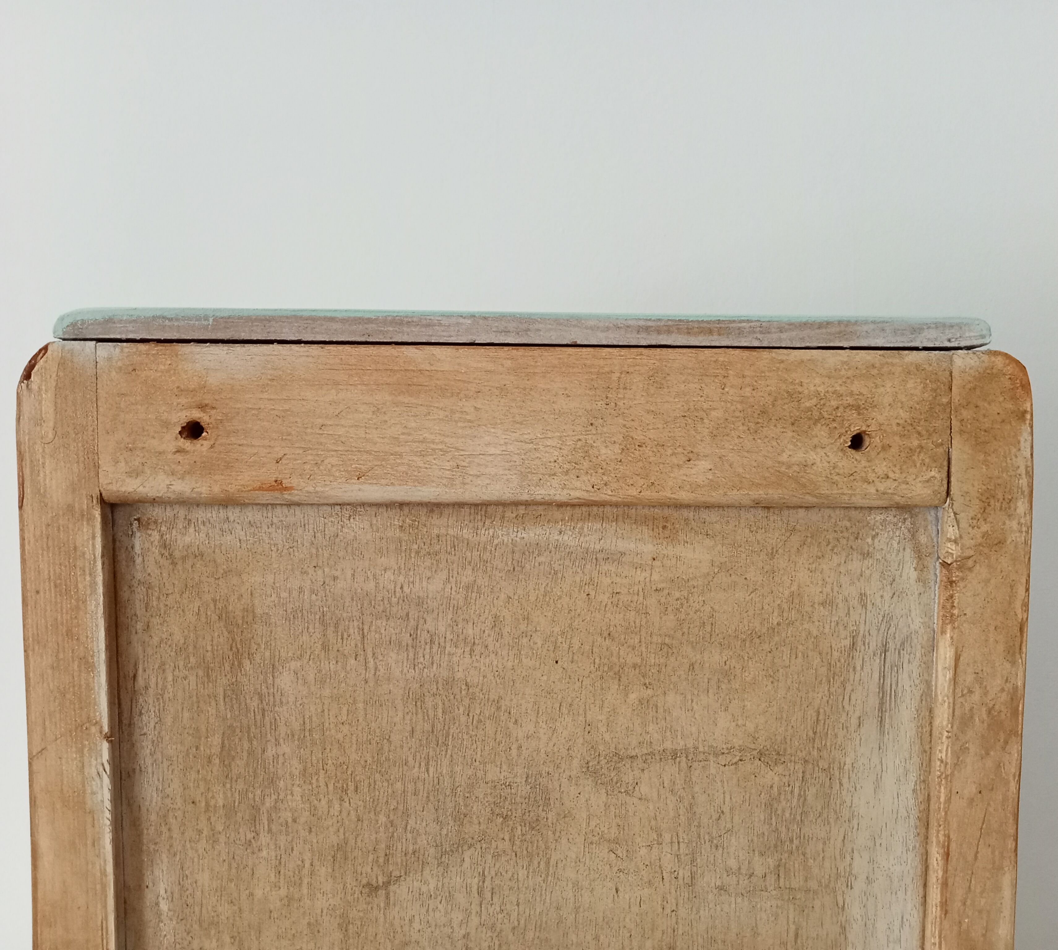 Vintage medicine cabinet 50s
