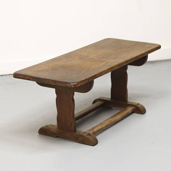 Table basse ancienne en chêne avec piètement en lin recyclé