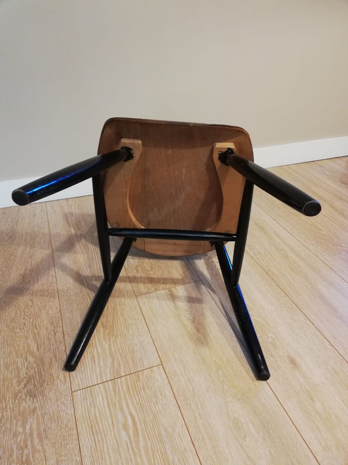 Fanett chair by Ilmari Tapiovaara