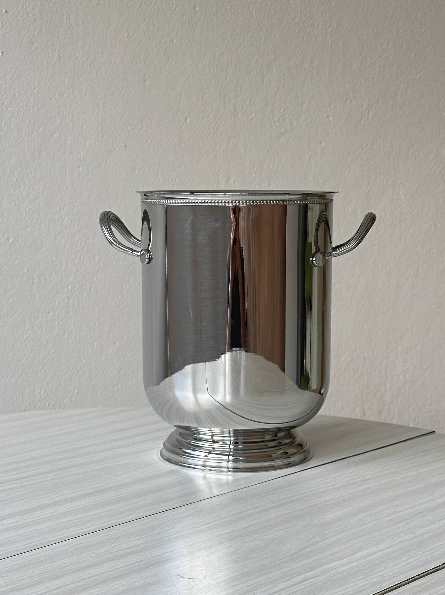 Elegant metal champagne bucket
