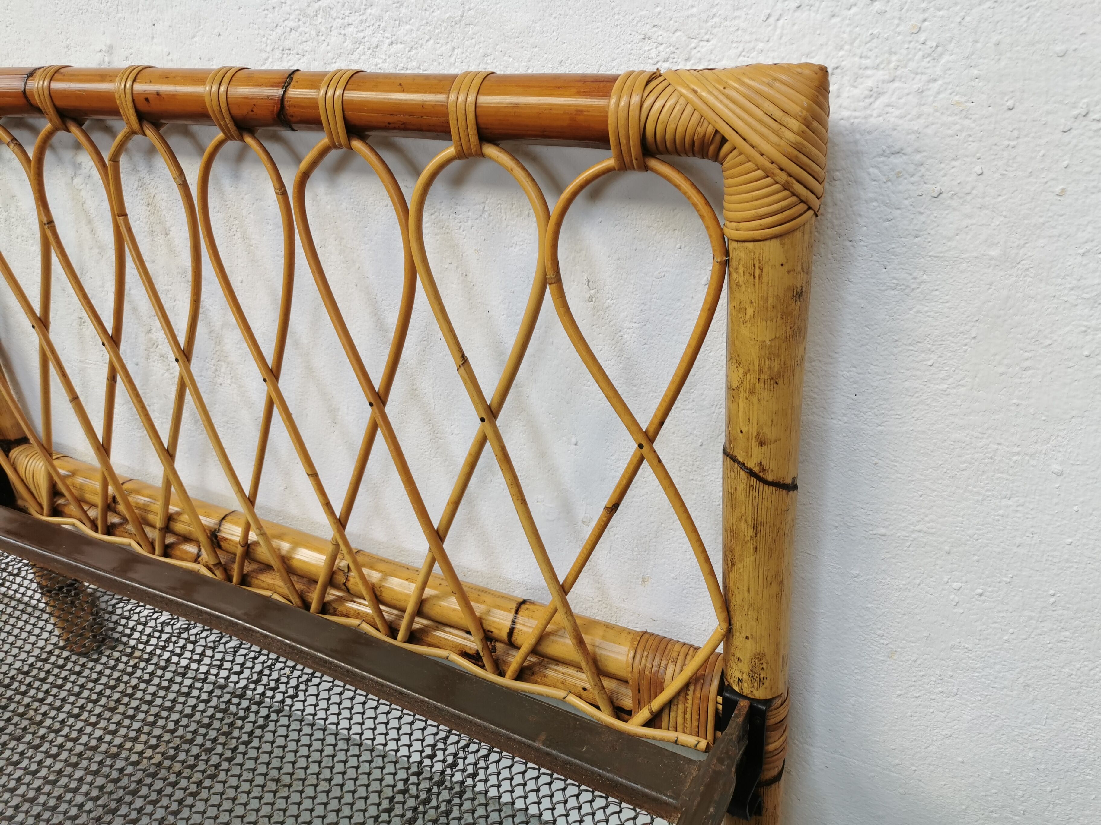 Pair of vintage rattan twin bed