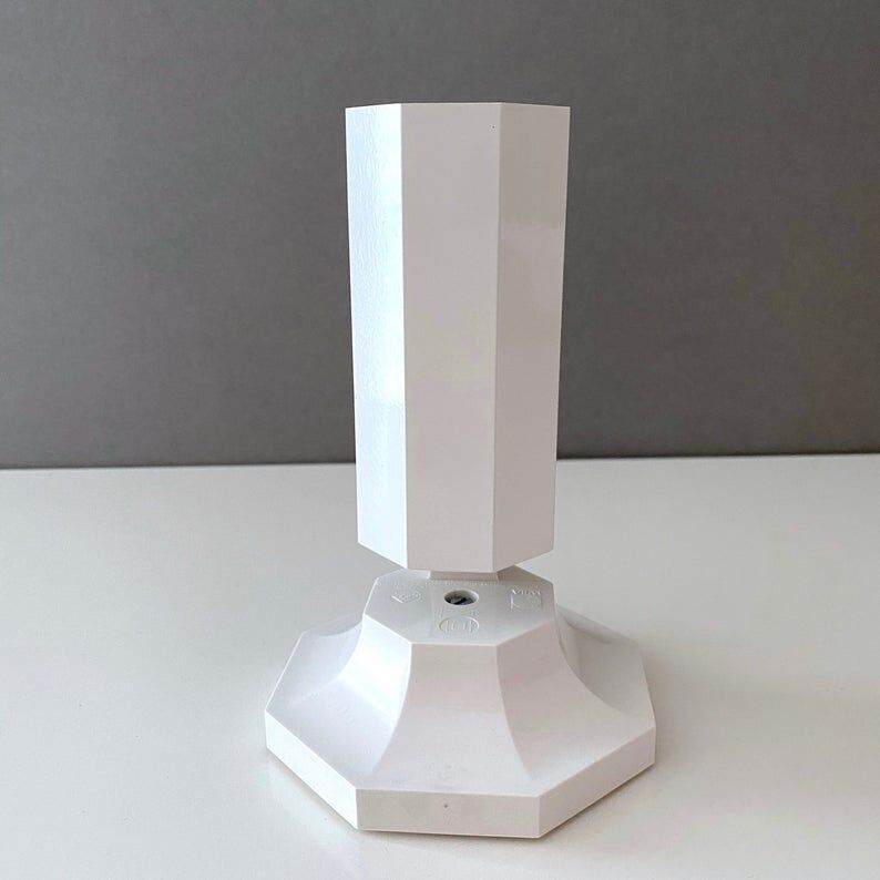 Yellow 1970s applique