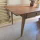 Ancienne table de ferme rénovée